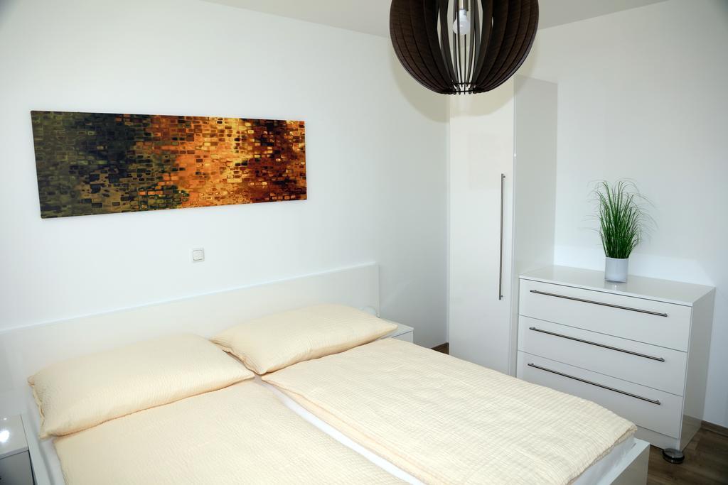Penthouse Griemann 2 Fuer Max 4 Personen Mit Eigener Grosser Dachterrasse Zum Relaxen! Illmitz Dış mekan fotoğraf