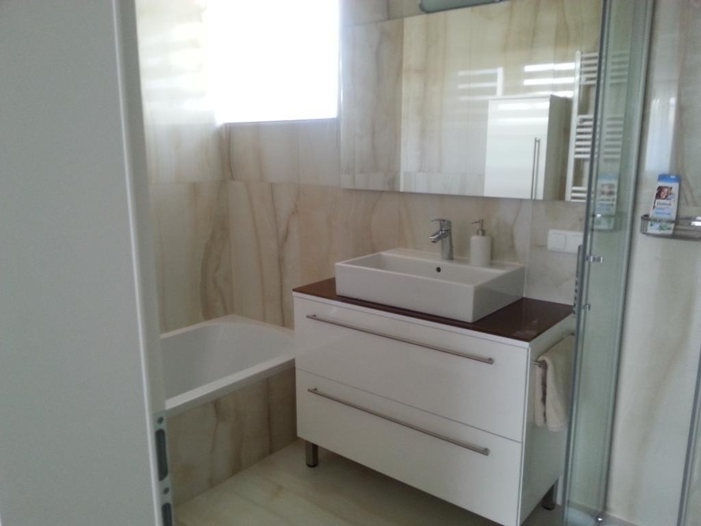 Penthouse Griemann 2 Fuer Max 4 Personen Mit Eigener Grosser Dachterrasse Zum Relaxen! Illmitz Dış mekan fotoğraf