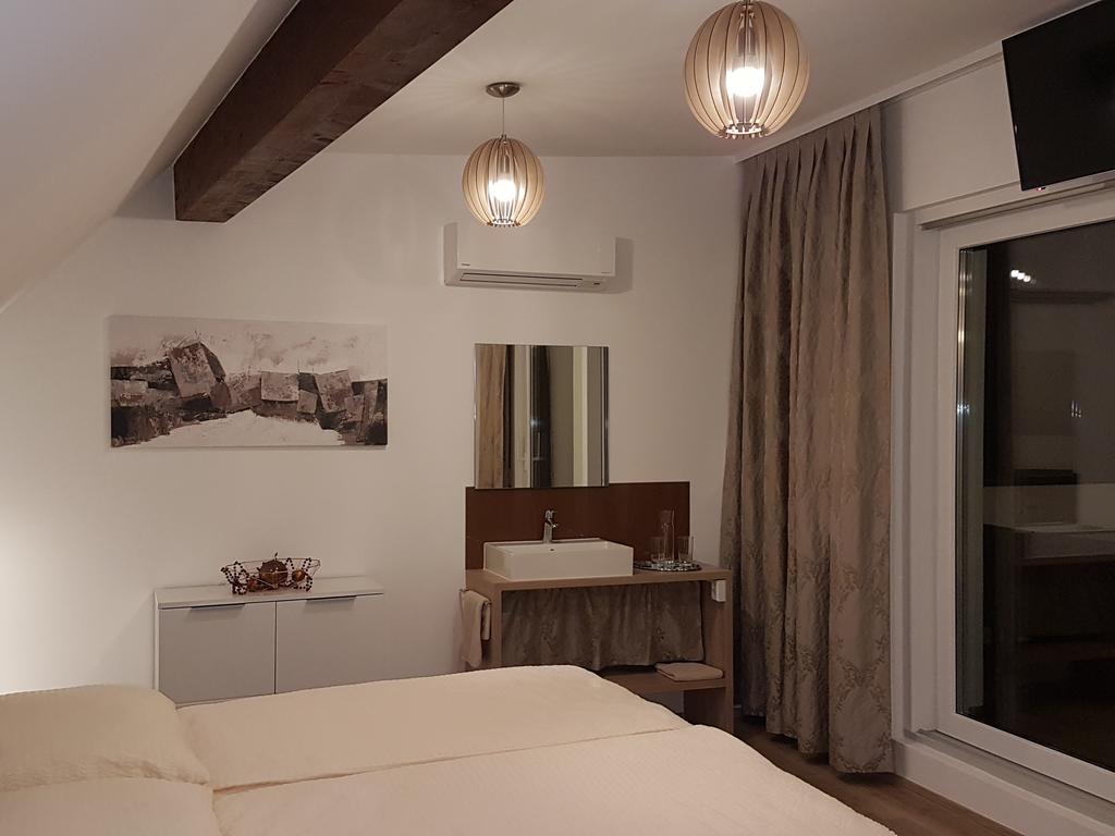 Penthouse Griemann 2 Fuer Max 4 Personen Mit Eigener Grosser Dachterrasse Zum Relaxen! Illmitz Dış mekan fotoğraf