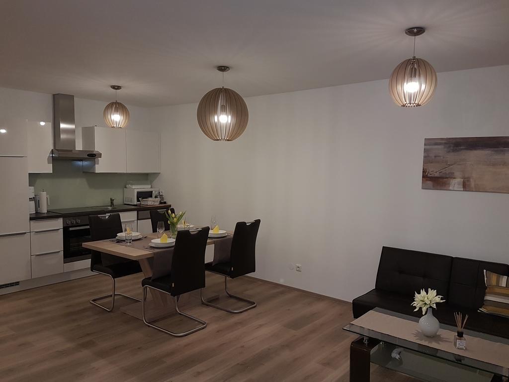 Penthouse Griemann 2 Fuer Max 4 Personen Mit Eigener Grosser Dachterrasse Zum Relaxen! Illmitz Dış mekan fotoğraf